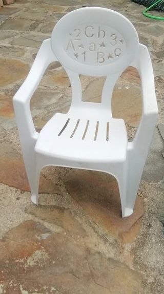 MESA BAJA JARDIN CENTRO / NIÑOS