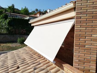 Venta instalación reparación de toldos