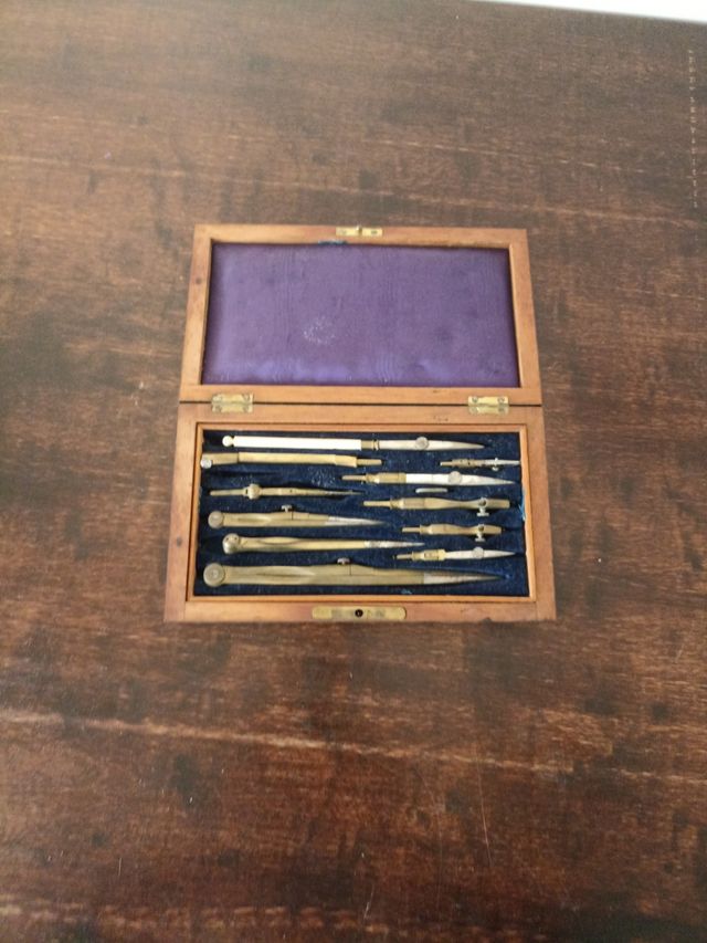 Antiguo juego de compases (11 uds.)