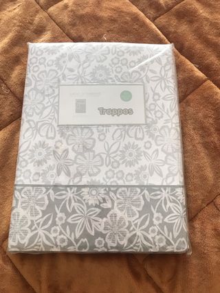 Juego de sábanas Trappos - Gris y Blanco