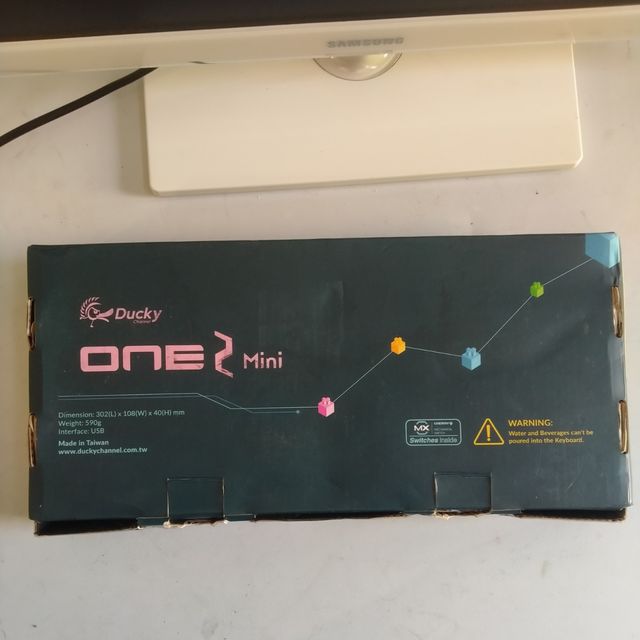 Ducky One 2 Mini RGB Blanco