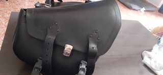 Alforjas Royal Enfield - Piel Negra