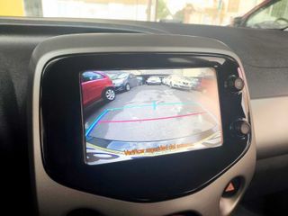Toyota Aygo 2015 pocos kms camara pantalla tactil