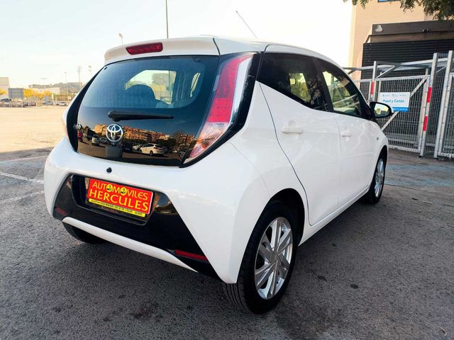 Toyota Aygo 2015 pocos kms