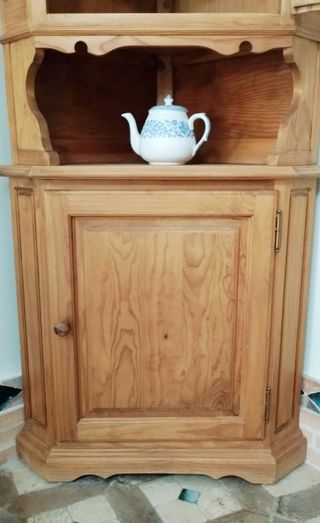 Alacena vitrina de esquina madera