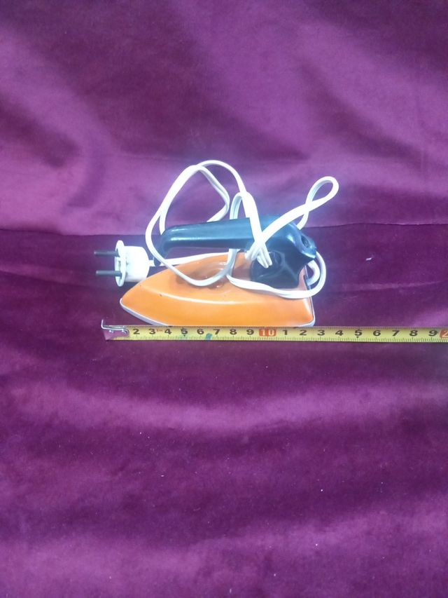 Ferro da stiro vintage anni '50