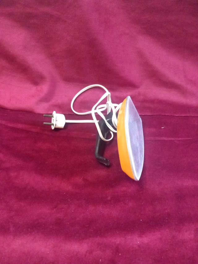 Ferro da stiro vintage anni '50