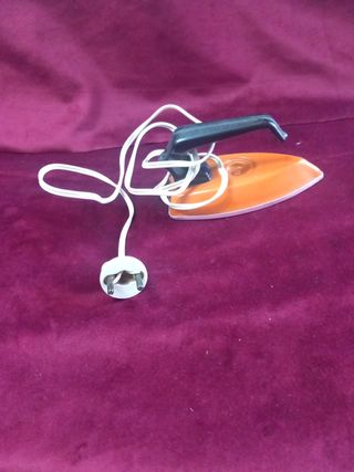 Ferro da stiro vintage anni '50