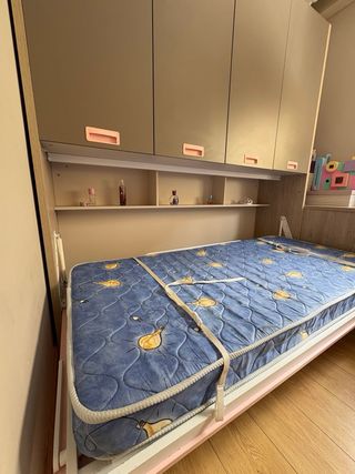 Dormitorio juvenil, cama abatible 90
