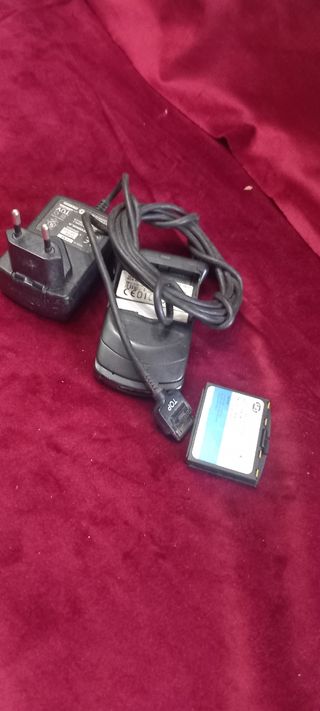 Motorola StarTac: telefono vintage + caricabatteri