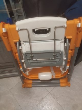 Trona plegable bebé, casi nueva