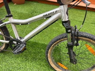 Bicicleta Scott 20" Niño o niña
