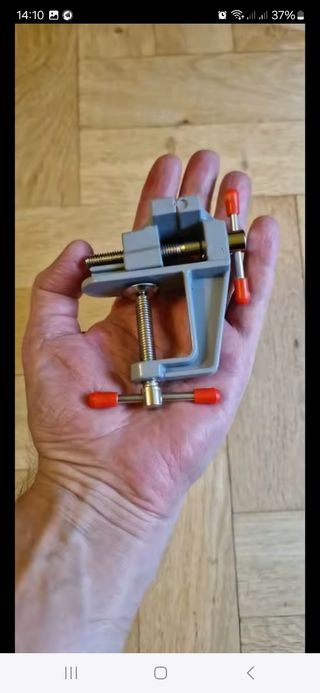 Mini prensa de banco - Práctica y en OFERTA!