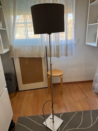 Lámpara pie gris IKEA - Acero