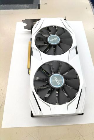 Nvidia Geforce GTX 1060 3GB Gráfica No Funciona!