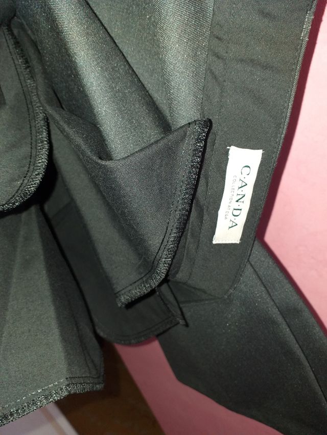 VariosTrajes de marca para hombres completos