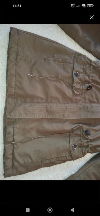 Cazadora verde militar oliva con capucha pelo