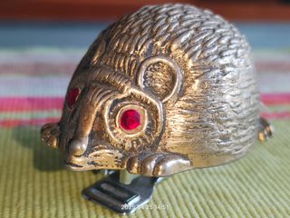 Grapadora erizo vintage