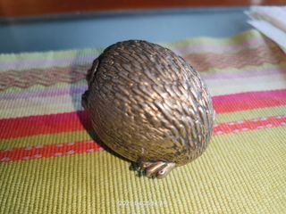 Grapadora erizo vintage