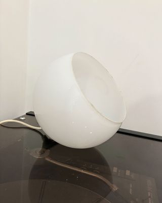 Lampadario Vintage Anni '70 Vetro Opalino Bianco