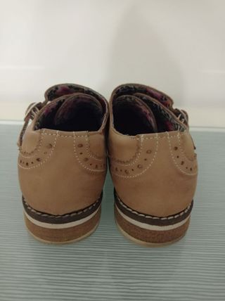 Scarpe stringate marroni