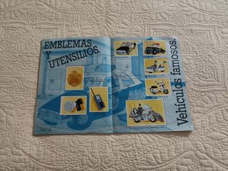 Álbum Loca Academia Policía para recuperar cromos