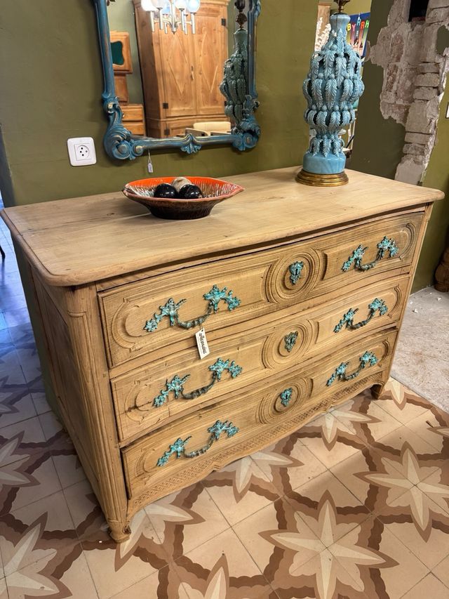 Cómoda Francesa antigua de roble. Siglo 19