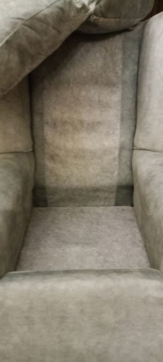 Sillón orejero gris - Tela
