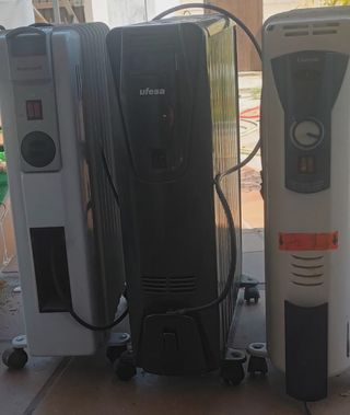 Radiadores de aceite
3 unidades