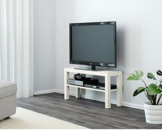 Mesa TV Ikea blanca - Auxiliar