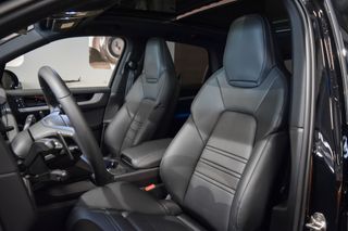 Porsche Cayenne E-Hybrid 2024