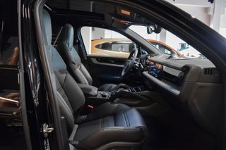 Porsche Cayenne E-Hybrid 2024