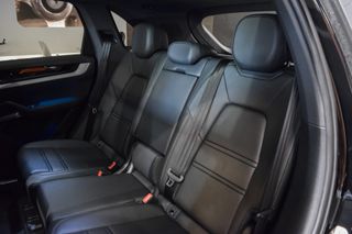 Porsche Cayenne E-Hybrid 2024