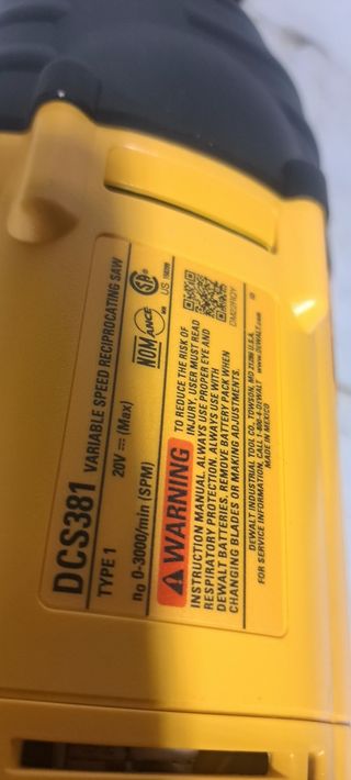 Sierra sable Dewalt DCS381 20V MAX
