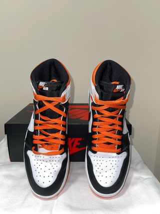 Nike Air Jordan 1 Retro High OG "Electro Orange"  