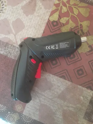 Destornillador eléctrico inalámbrico