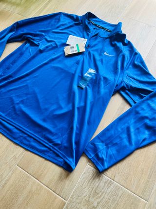 Camiseta larga Nike Pacer a estrenar