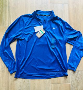 Camiseta larga Nike Pacer a estrenar