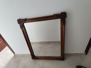 Espejo antiguo madera marrón