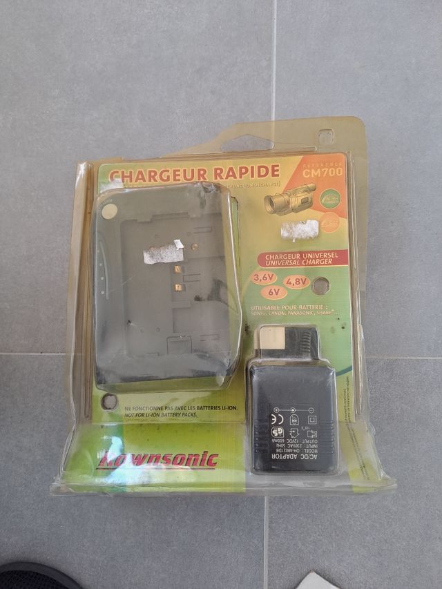 Caricabatterie fotocamera