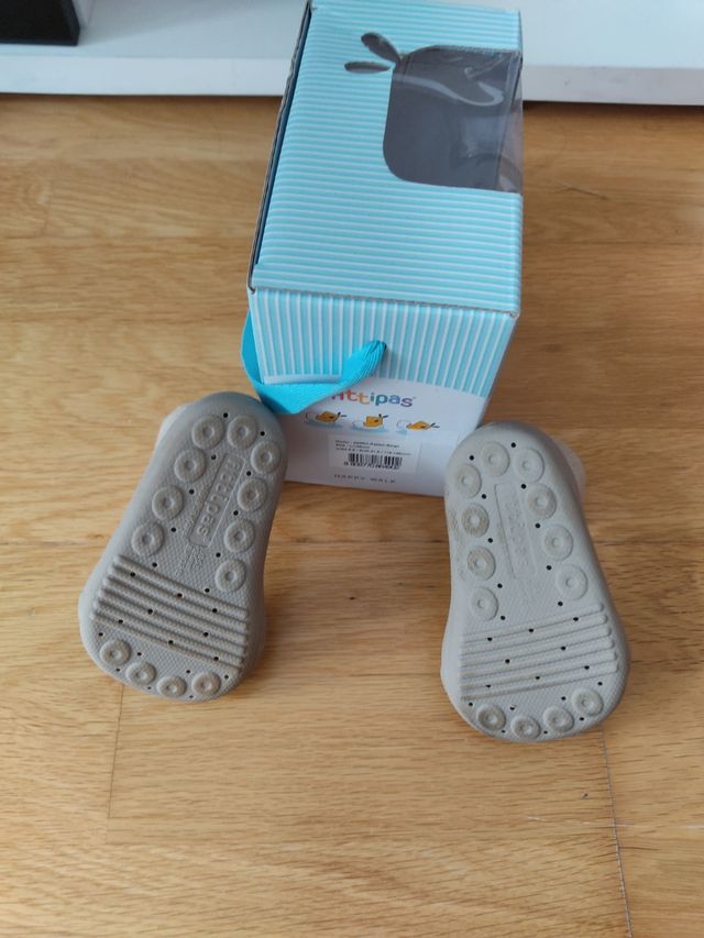 Attipas y plantillas 