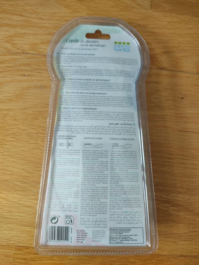 Cepillos dientes saro