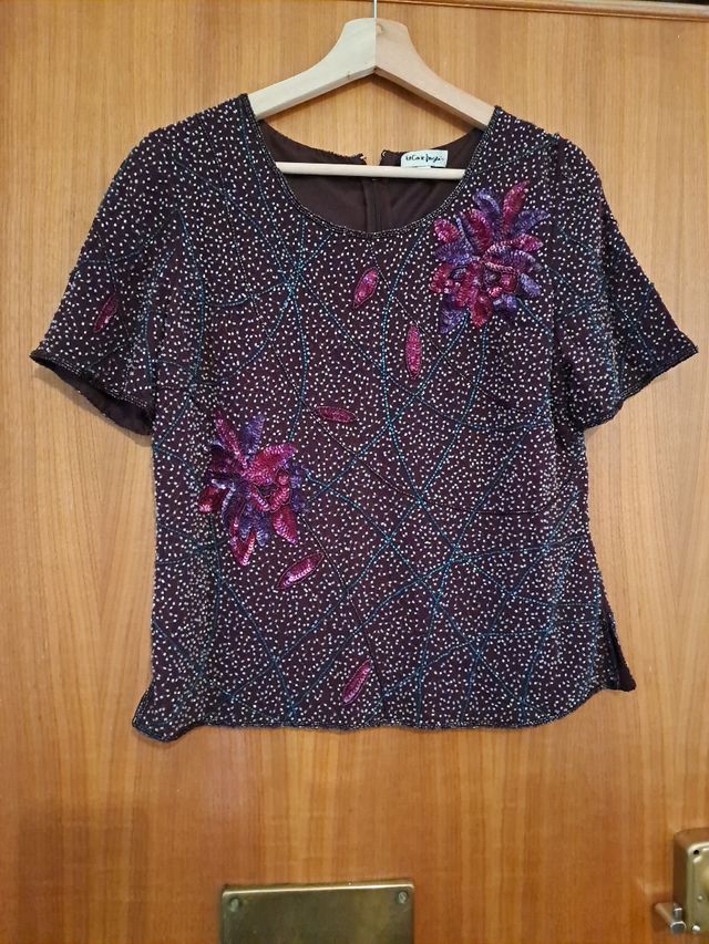 Blusa de mujer pedrería talla 44 un uso