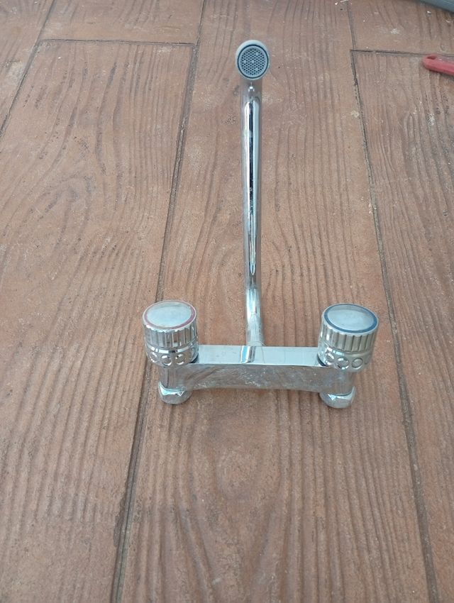 Grifos cocina - grifería baño