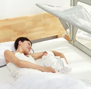 Cuna de cama