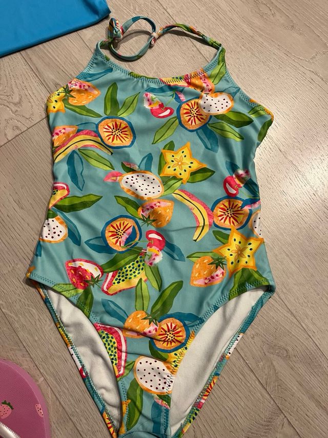Costumi da bagno per bambine + t-shirt da acqua