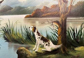 Cuadro vintage al óleo: paisaje con perro y aves.