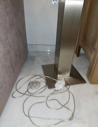 LÁMPARA DE DISEÑO Brazos flexibles LED