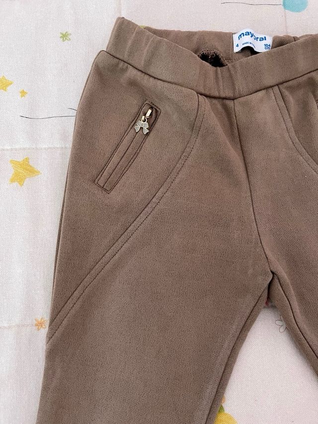 Conjunto niña mayoral lunares.