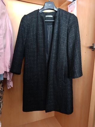 Abrigo Atmosphere negro - Talla 5
Negociable 
